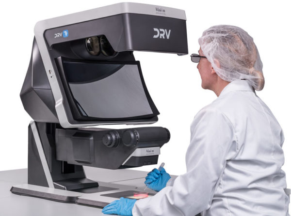 02-DRV-Z1-3D-stereo-viewer-life-sciences-768x572-1-600x447