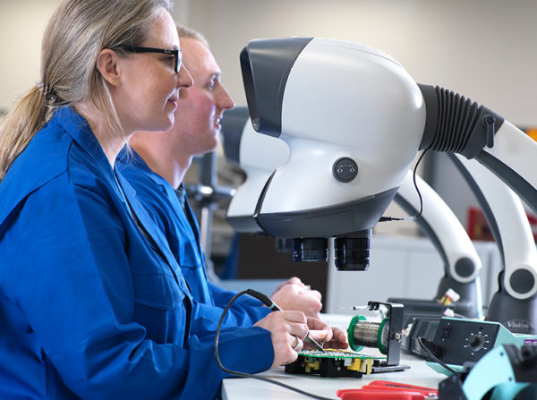 3.Greater-productivity-Mantis-soldering-application-feature-image-768x572px-600x447