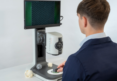 ergonomics-correct-posture-digital-microscope-400×278